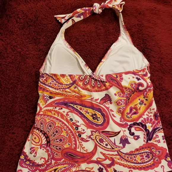 Land's End Pink Paisley V-neck Halter Swim Tankini - Picture 4 of 10